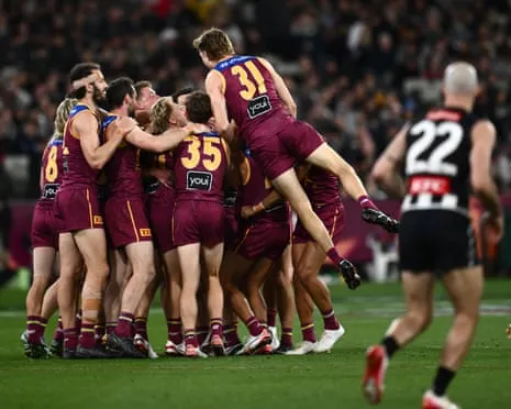 Brisbane Demolish The Magpies to Secure Grand Final Battle With The Cats